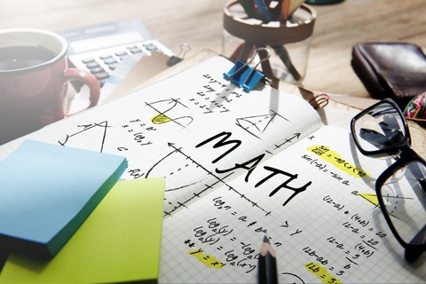 Ilustrasi Matematika. Foto: Rawpixel.com/Shutterstock