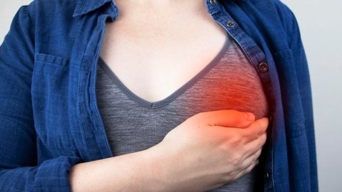 Ilustrasi puting sakit pada ibu menyusui. Foto: Alona Siniehina/Shutterstock