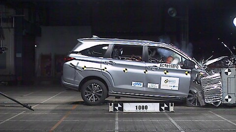 Uji Tabrak ASEAN NCAP Toyota Veloz Terbaru. Foto: dok. ASEAN NCAP
