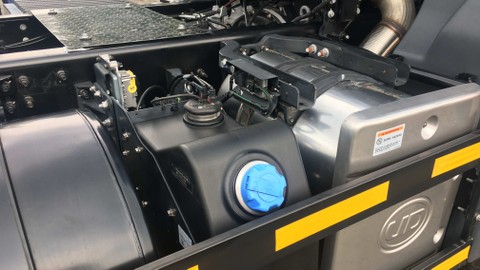 Mengenal Diesel Runaway, Penyakit Ngebul Mobil Penenggak Solar Series (1)