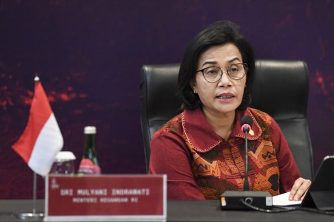 Menteri Keuangan Sri Mulyani Indrawati memberikan keterangan pers usai menutup pertemuan pertama tingkat Menteri Keuangan dan Gubernur Bank Sentral atau Finance Ministers and Central Bank Governors Meeting (FMCBG) di JCC, Jumat (18/02/2022). Foto: Hafidz Mubarak A/ANTARA FOTO