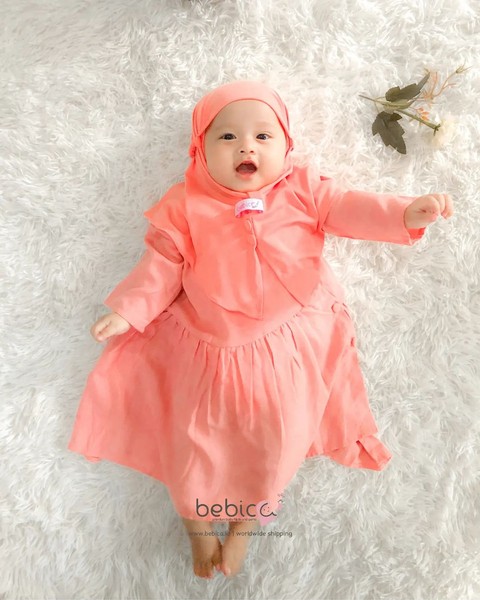 Ilustrasi baju lebaran untuk bayi perempuan. Foto: Instagram/@bebica.id