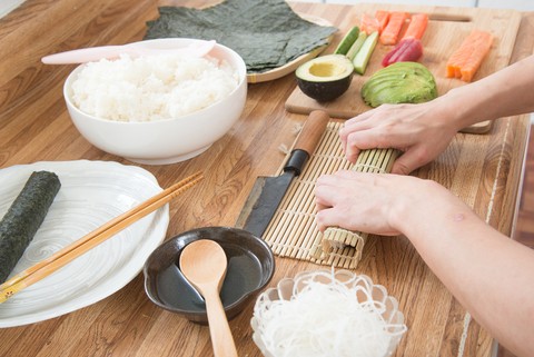 Ilustrasi sushi Foto: Atsushi Hirao/Shutterstock