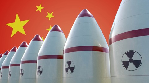 Ilustrasi nuklir China. Foto: vchal/Shutterstock