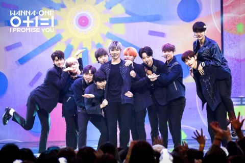 Curhatan Fandom Satu Tahun Bersama Wanna One Kumparan Com