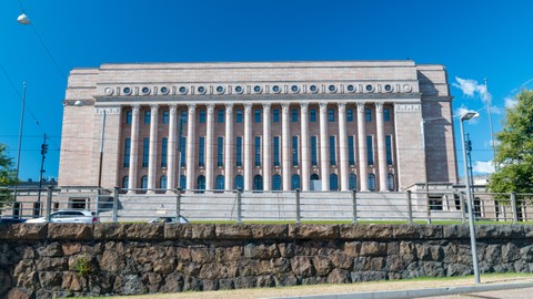 Ilustrasi gedung parlemen Finlandia. Foto: Robson90/Shutterstock
