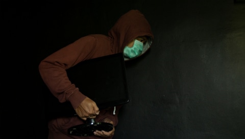 Ilustrasi Pencuri Foto: Abil Achmad Akbar/kumparan