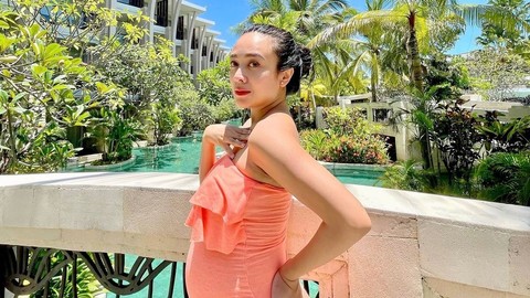 Dea Ananda saat hamil. Foto: Instagram/@dea_ananda