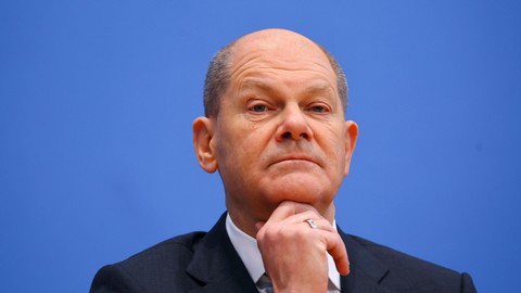 Kanselir Jerman yang ditunjuk Olaf Scholz menghadiri konferensi pers. Foto: Fabrizio Bensch/REUTERS