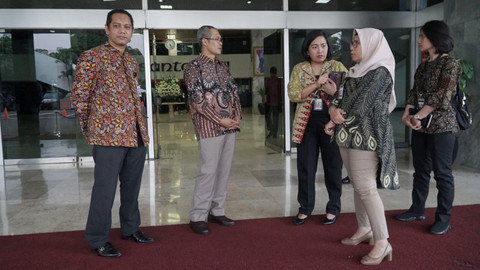 Wakil Ketua KPK Alexander Marwata, Nurul Ghufron, dan Lili Pintauli Siregar usai melakukan pertemuan dengan DPR RI di Kompleks Senayan, Jakarta, Senin (20/1).  Foto: Jamal Ramadhan/kumparan 