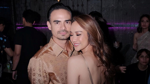 Bunga Citra Lestari dan suaminya, Ashraf Sinclair. Foto: Instagram / @bclsinclair