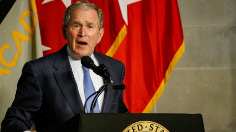 George W Bush. Foto: REUTERS/Brendan McDermid