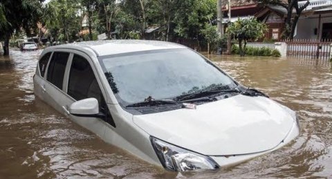 Stok Mobil Bekas Banjir Bakal Membeludak Kumparan Com