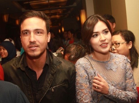 Pasangan Hamish Daud dan Raisa Foto: Munady/kumparan