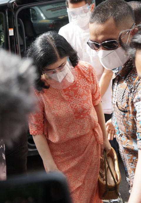 Hotma Sitompul Berencana Polisikan Desiree Tarigan Atas Dugaan Pencurian (3)