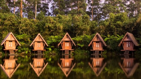 Dusun Bambu di Bandung Foto: Shutter Stock