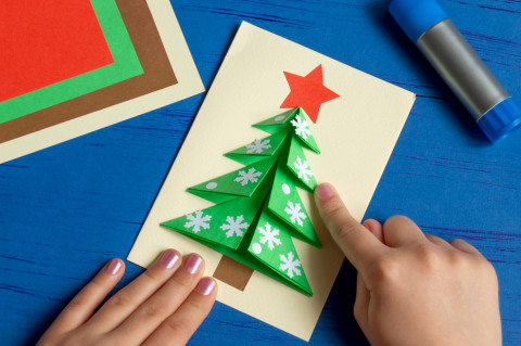Agar Lebih Berkesan Ajak Anak Buat Sendiri Kartu Ucapan Natal Kumparan Com