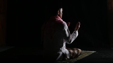 Ilustrasi berdoa.  Foto: Shutterstock