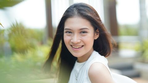 Curhat Pilu Vinessa Inez Jadi Single Parent Di Usia 22 Tahun Kumparan Com