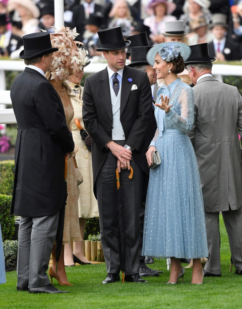 Potret Kate Middleton Bak Putri Negeri Dongeng Saat Hadiri Royal Ascot Kumparan Com