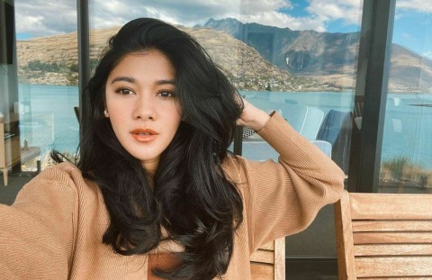 5 Artis Yang Diisukan Pindah Agama Demi Menikah Dengan Sang Kekasih Kumparan Com