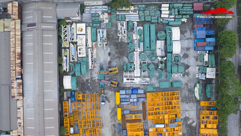 Mesin bor raksasa untuk proyek kereta cepat Jakarta-Bandung tiba di Pelabuhan Tanjung Priok dari China.    Foto: Dok. PT Kereta Cepat Indonesia China   