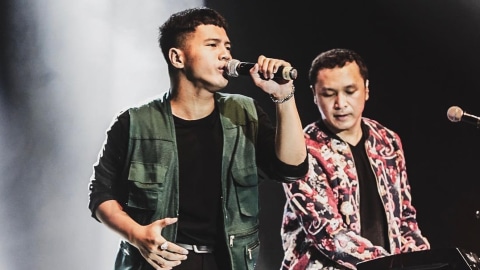 Yusuf Ubay (kiri) Vokalis baru Nidji. Foto: Instagram/nidjiofficial
