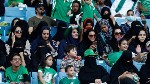 Perempuan diizinkan masuk stadion di Arab Saudi Foto: Reuters/Faisal Al Nasser