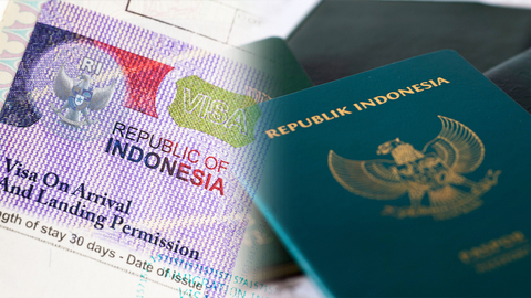 Perbedaan paspor dan visa Indonesia. Foto: Shutter Stock