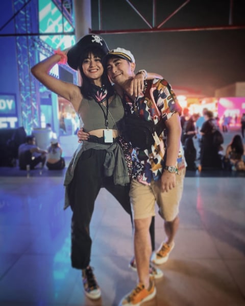6 Pasangan Artis Ini Tetap Sabar Menanti Momongan Ada Yang Sampai 21 Tahun Kumparan Com