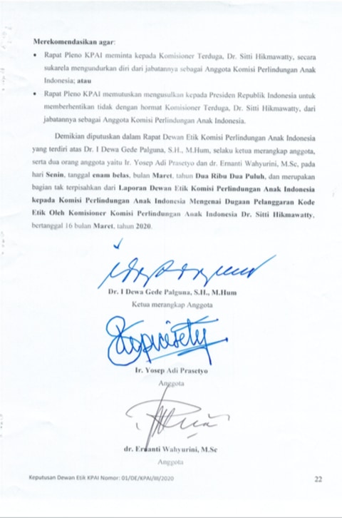 Posisi tanda tangan ketua dan sekretaris
