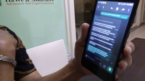 Bukti dari TM, korban pinjol ilegal. Foto: kumparan