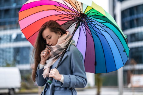 Ilustrasi sakit saat cuaca ekstrem Foto: Shutterstock