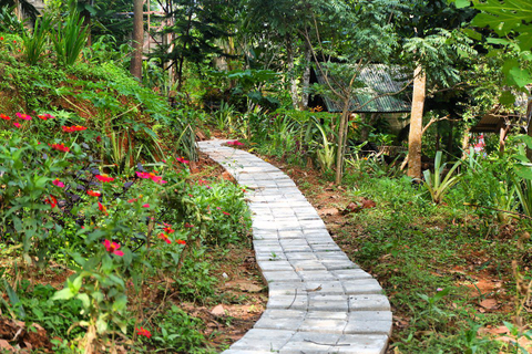 Ladang Asri Homestay, Penginapan dengan Ketenangan ala Desa di Pinggir Kota (9)