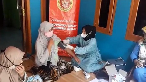 BIN Gelar Vaksinasi di Bogor dan Sukabumi, Kejar Herd Immunity 70% Desember 2021