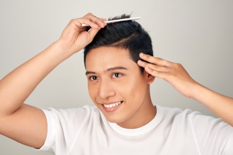 Ilustrasi Model Rambut Pria Wajah Bulat. Foto: Shutterstock