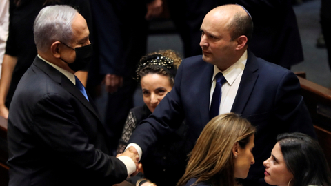 12 Tahun Kekuasaan Netanyahu Sebagai PM Israel Resmi Berakhir (1)