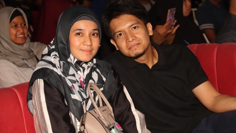 Dimas Seto dan Dhini Aminarti Foto: Munady Widjaja