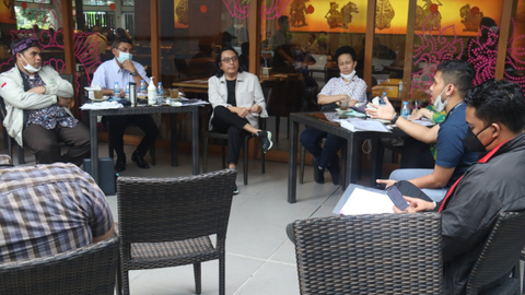 LMKN bersama sejumlah musisi membahas tata kelola royalti musik. Foto: Dok. Istimewa