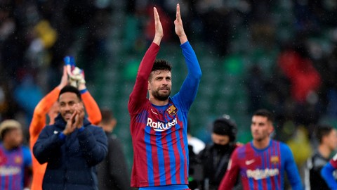 Gerard Pique Umumkan Pensiun, Duel Kontra Almeria Jadi yang Terakhir di Camp Nou