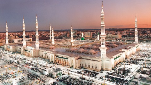 Ilustrasi Masjid Nabawi di Madinah. Foto: Mohamed Reedi/Shutterstock