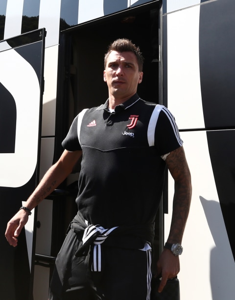 Mario Mandzukic Resmi Gabung Klub Qatar Al Duhail Kumparan Com