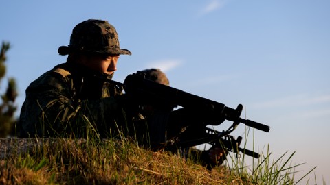  David J. Murphy/U.S. Air Force/DVIDS/Handout via REUTERS