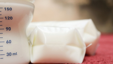 Ilustrasi ASI perah. Foto: Shutter Stock