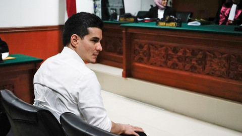 Suasana Sidang Vonis Steve Emmanuel Foto: Andrian Gilang Khrisnanda/kumparan