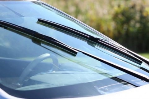 Ilustrasi wiper mobil. Foto: dok. Istimewa