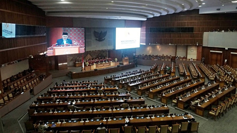 Rapat paripurna DPR RI ke 21 di gedung Nusantara II, Jakarta, Selasa (9/7). Foto: Irfan Adi Saputra/kumparan