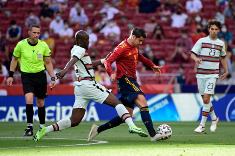 Spanyol vs Portugal: Gol Dianulir, Ronaldo cs Imbangi La Furia Roja (3)