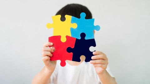 Ilsutrasi anak dengan autisme.  Foto: Shutterstock