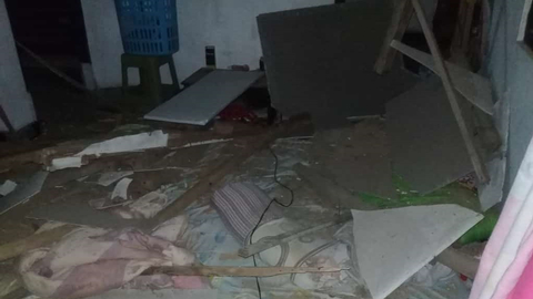 Sebuah rumah di Gunungkidul rusak usai gempa 5,3 magnitudo, Senin (28/7). Foto: BPBD Gunungkidul 